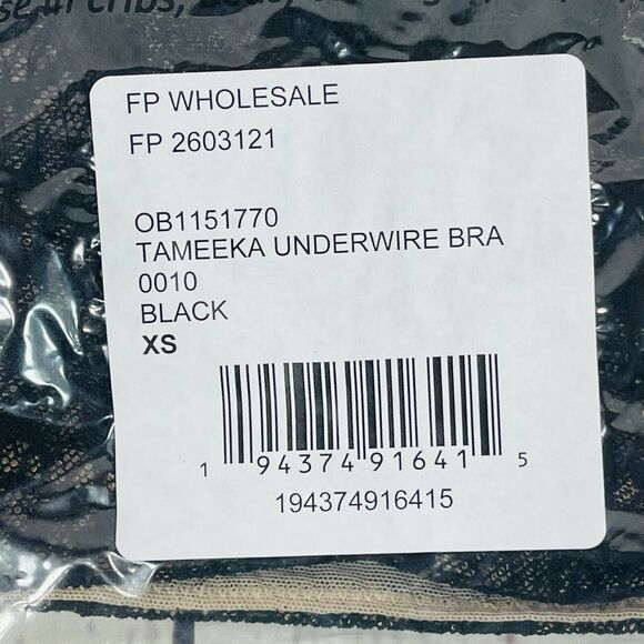 Free People Intimately Bra X-Small Tameeka Underwire Bralette Black Lace New - Picture 10 of 10